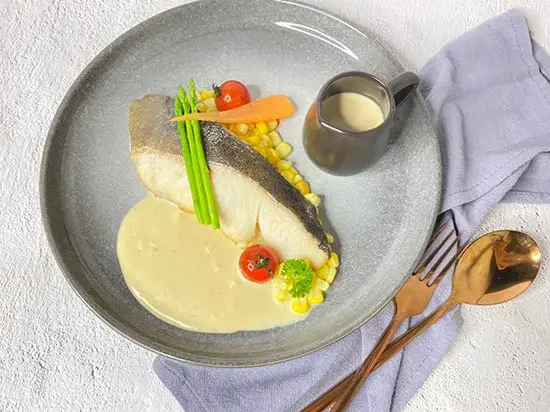 Bít Tết Cá Tuyết Đen Áp Chảo Sốt Kem Miso Thơm Ngon Đậm Đà